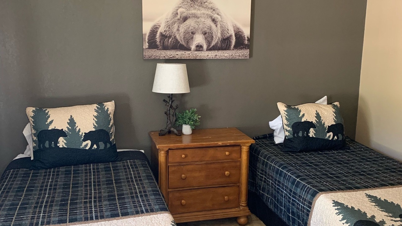Photo of Bedroom in Green Valley Lake