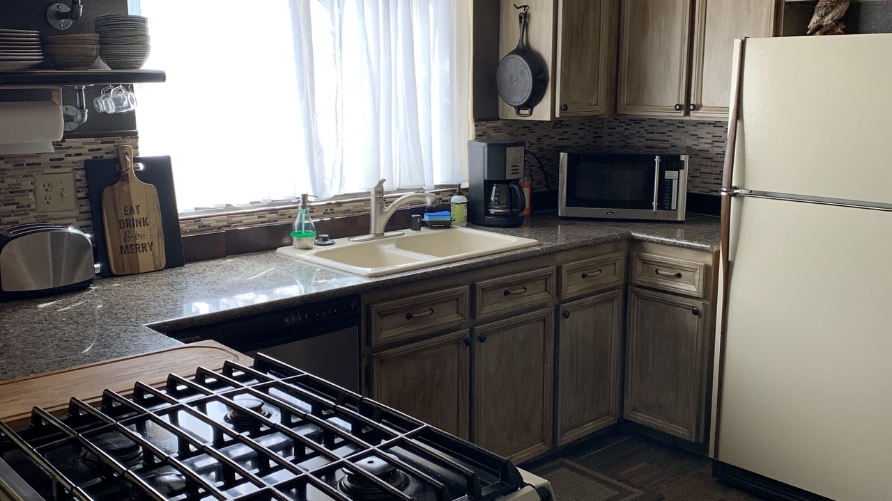Photo of Kitchen in Green Valley Lake