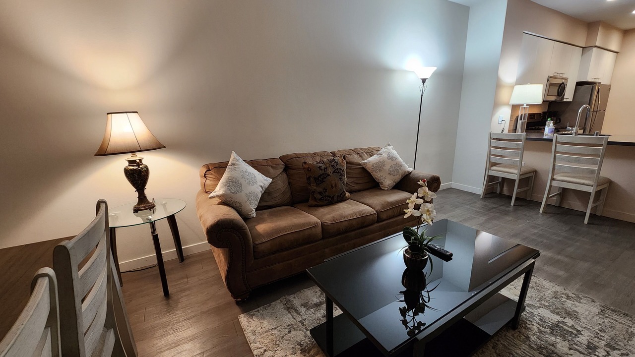 Photo of Livingroom in Melrose