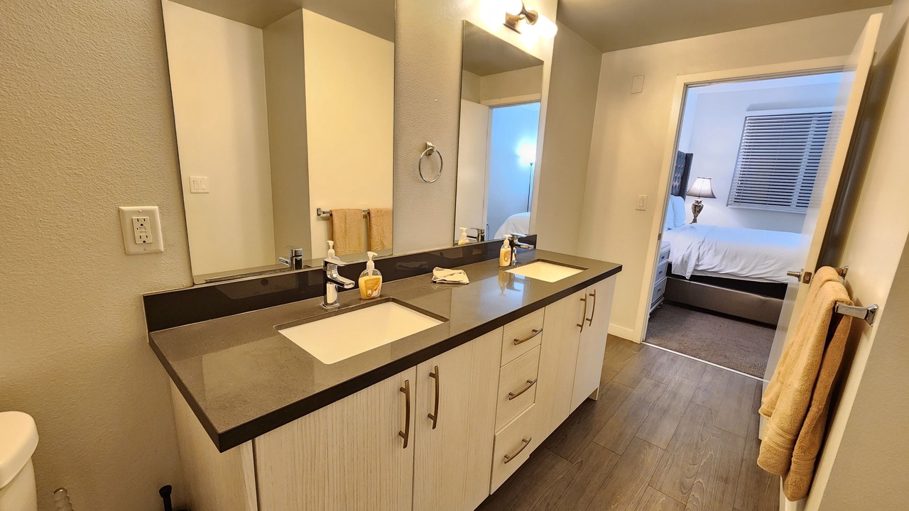 Photo of Bathroom in Melrose