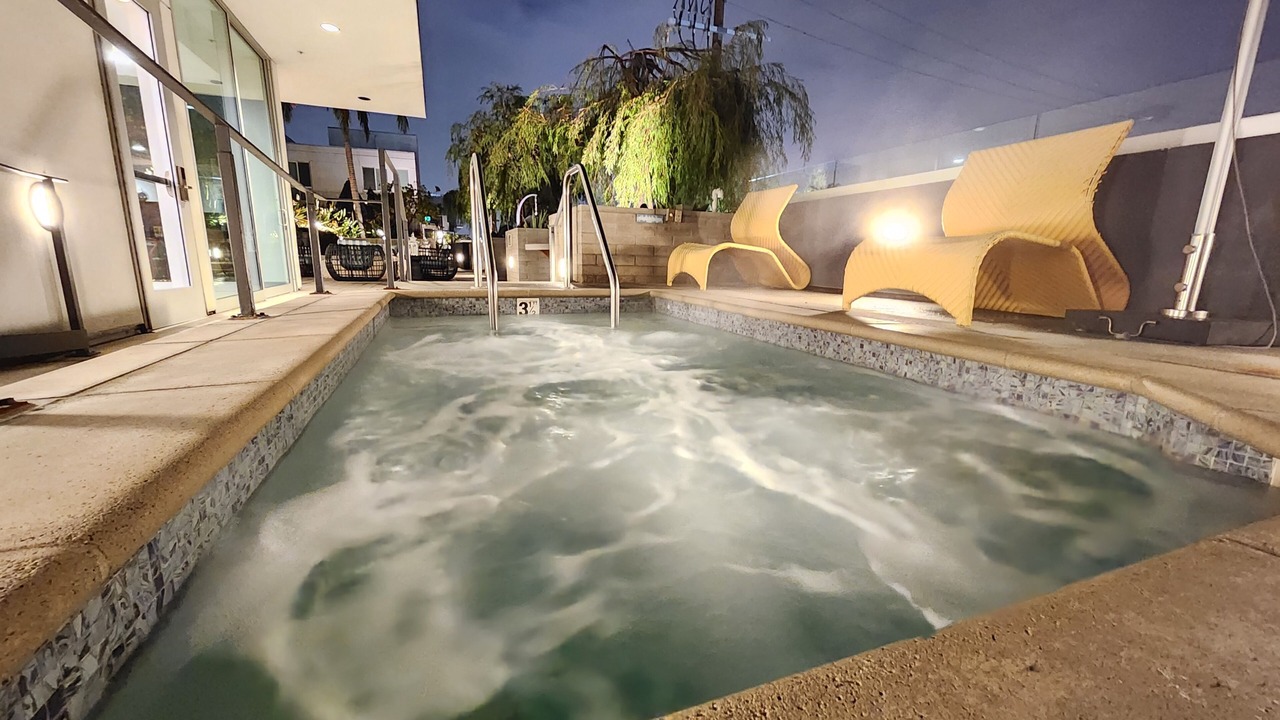 Photo of Outdoor in Melrose