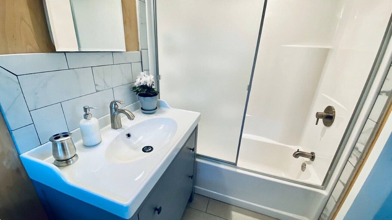 Photo of Bathroom in Southeast Pensacola