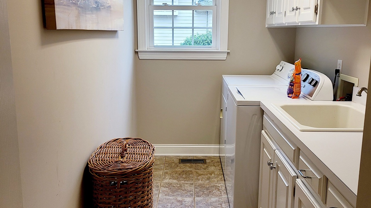 Photo of Bedroom in Olde Ferry Estates