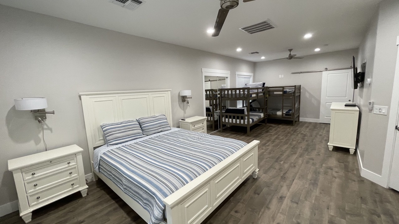Photo of Bedroom in Bullhead City