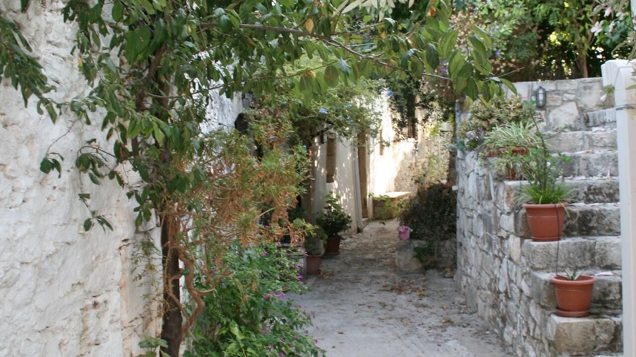 Photo of Others in Douliana