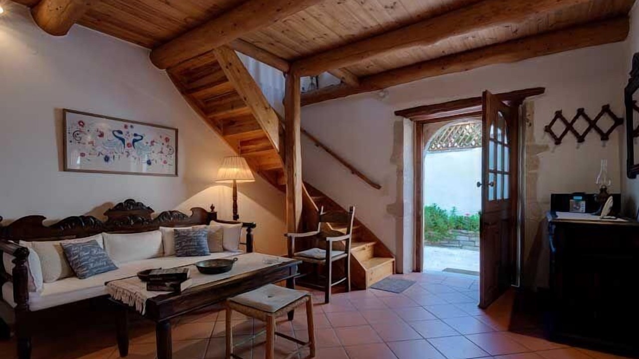 Photo of Livingroom in Douliana