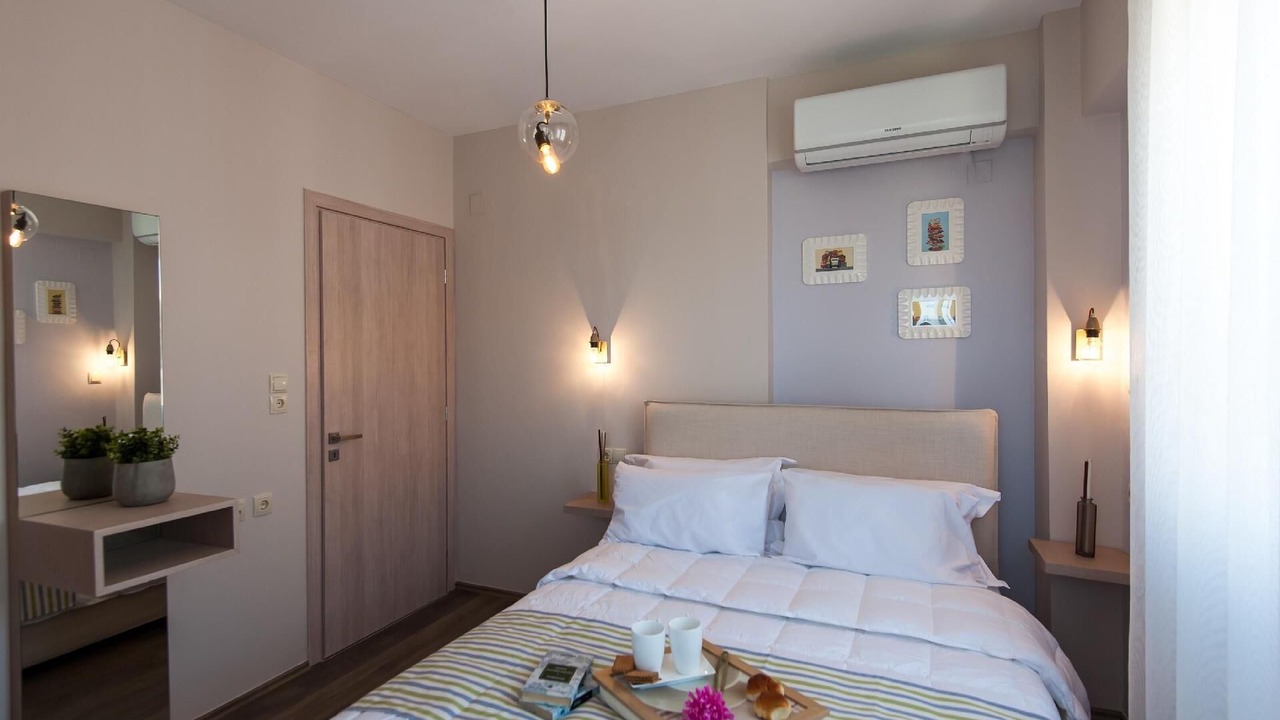 Photo of Bedroom in Adele