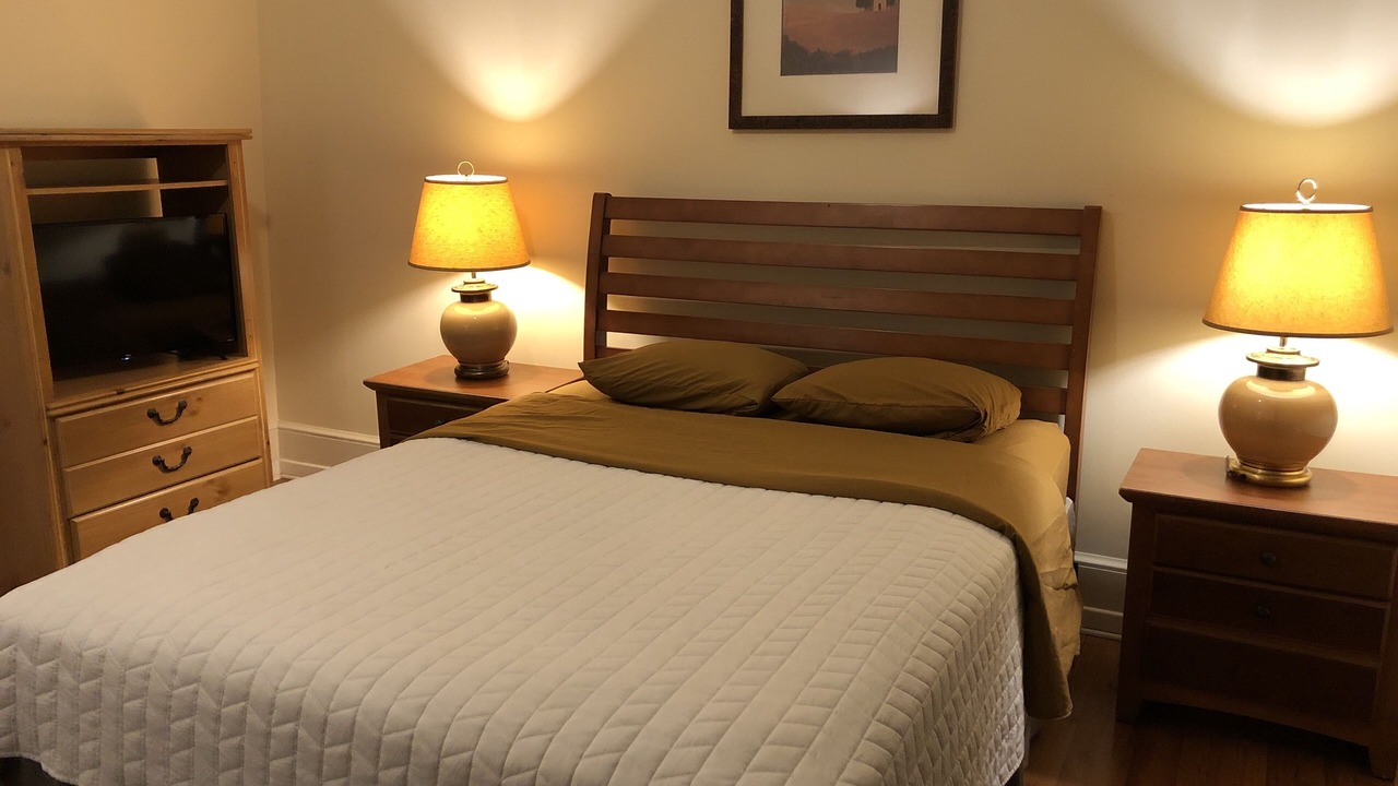 Photo of Bedroom in Hamlet