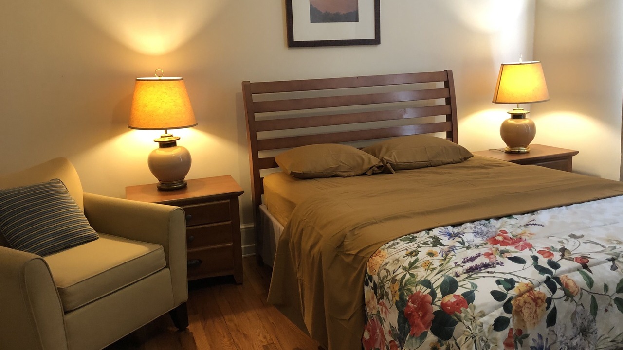 Photo of Bedroom in Hamlet