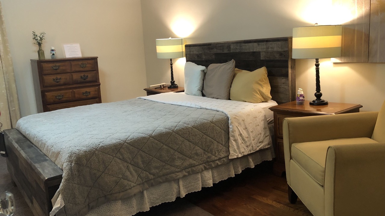 Photo of Bedroom in Hamlet