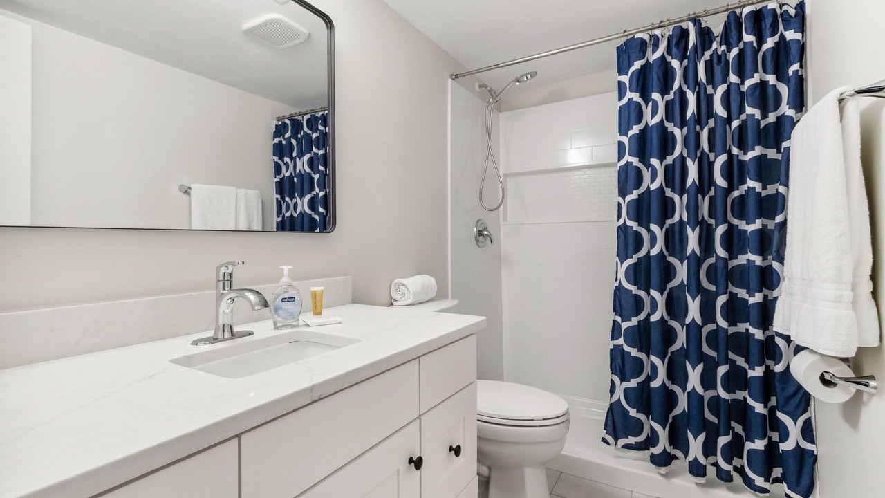 Photo of Bathroom in Fernandina Beach