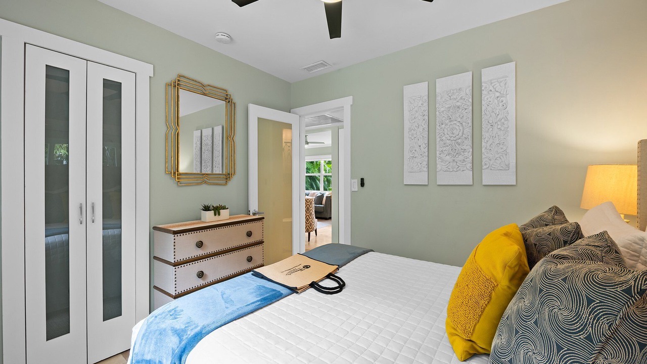 Photo of Bedroom in Wilton Manors