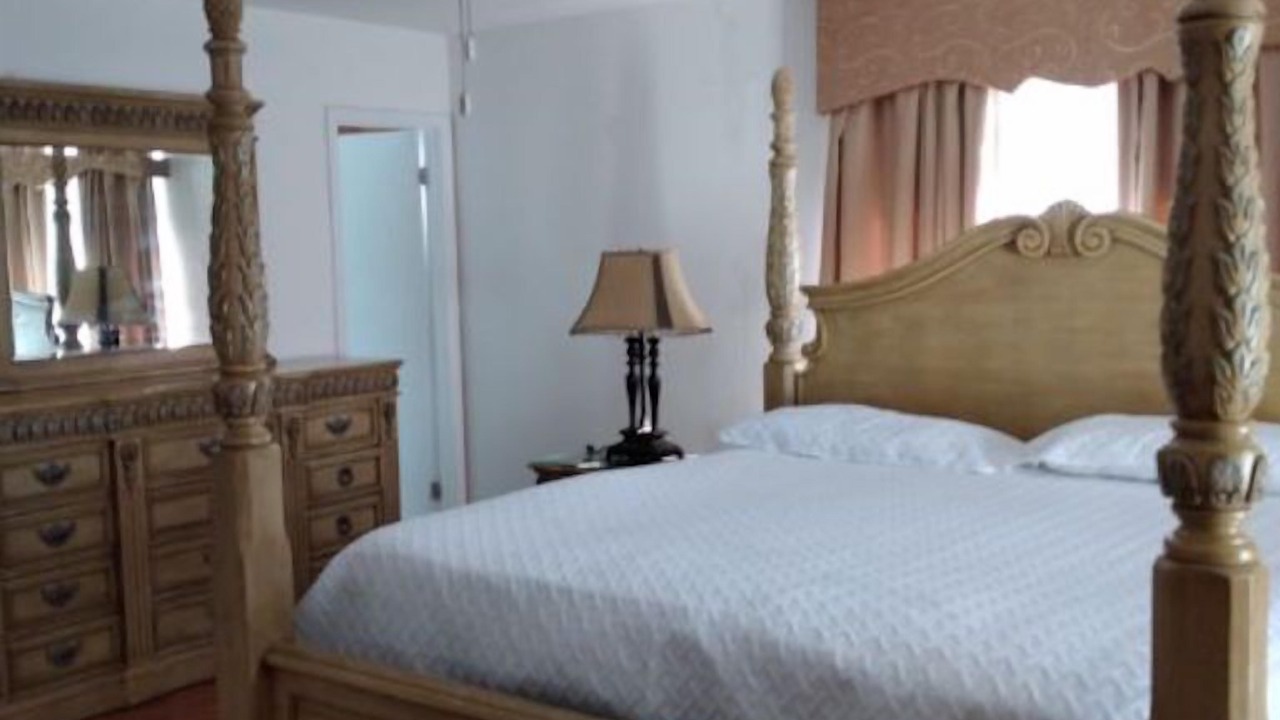 Photo of Bedroom in Lucaya