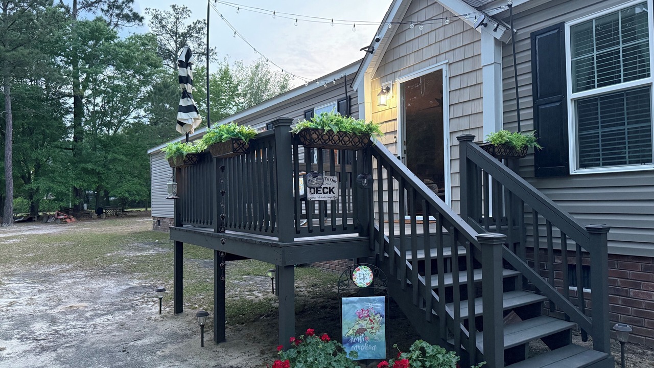 Photo of Outdoor in Hamlet