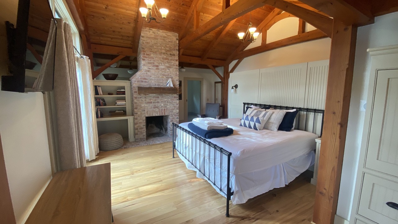 Photo of Livingroom in Canandaigua
