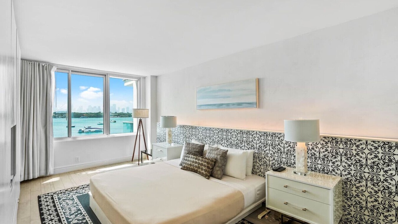 Photo of Bedroom in West Avenue