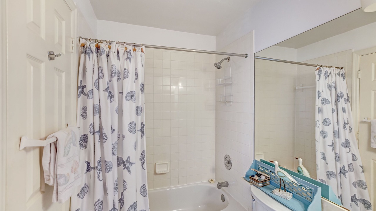 Photo of Bathroom in Hammock Bay