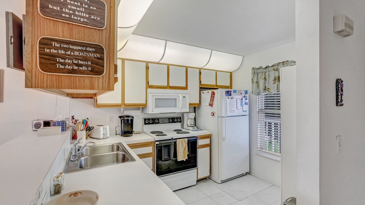 Photo of Kitchen in Hammock Bay