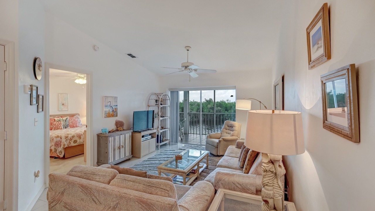 Photo of Livingroom in Hammock Bay
