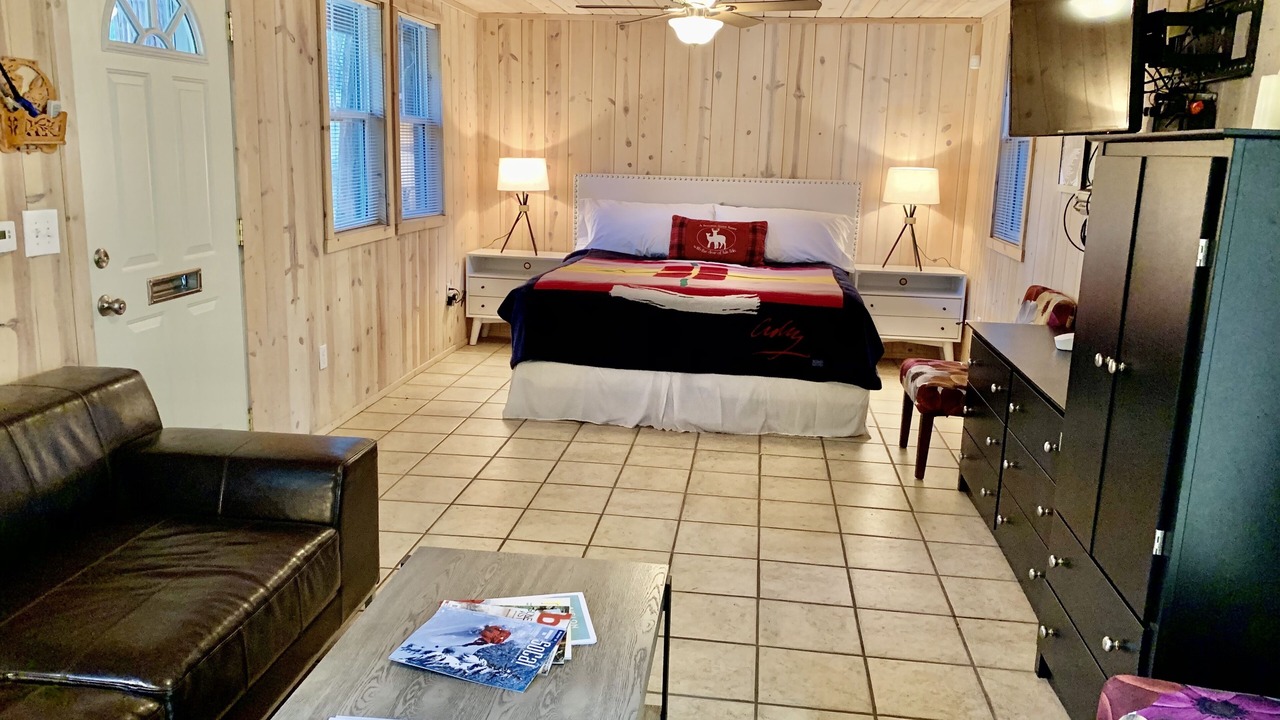 Photo of Bedroom in Camp Nelson