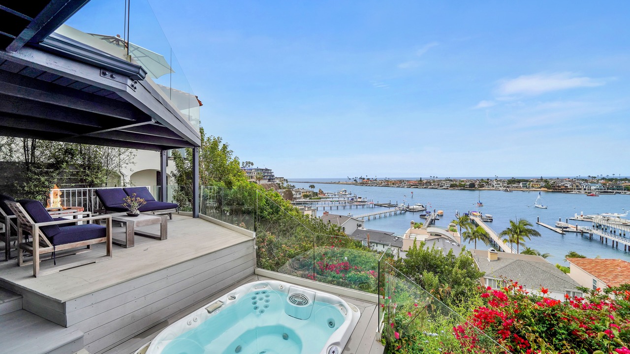 Photo of Patio Balcony in Corona del Mar