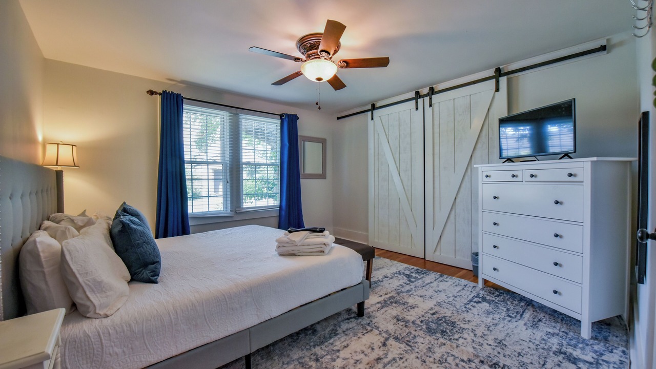 Photo of Bedroom in Forest Lake