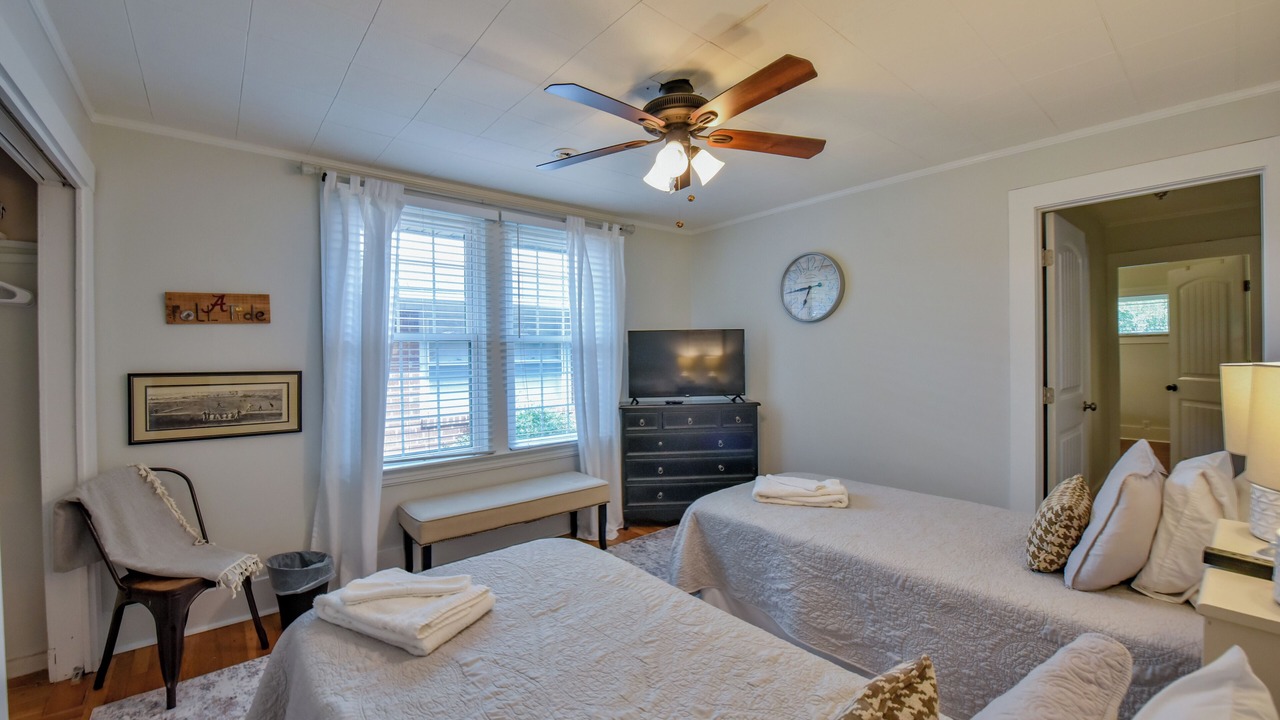 Photo of Bedroom in Forest Lake