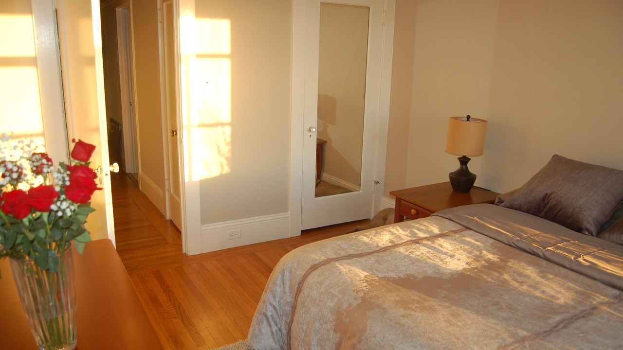 Photo of Bedroom in Outer Richmond