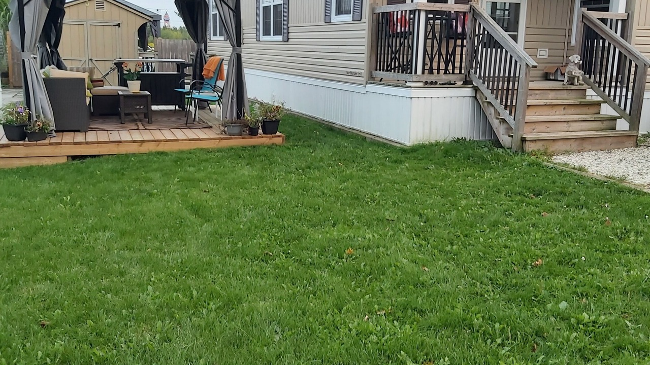 Photo of Patio Balcony in Centre Wellington