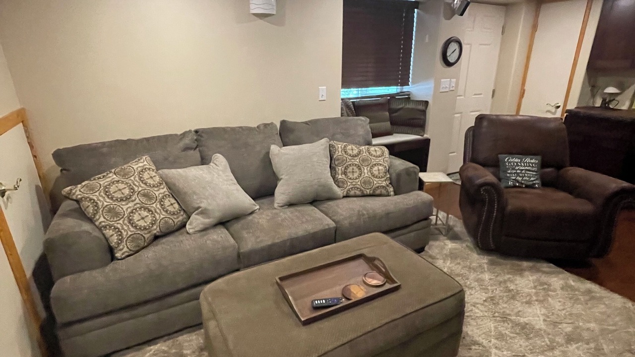 Photo of Livingroom in Shaver Lake