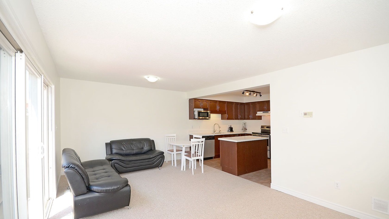Photo of Livingroom in Guelph