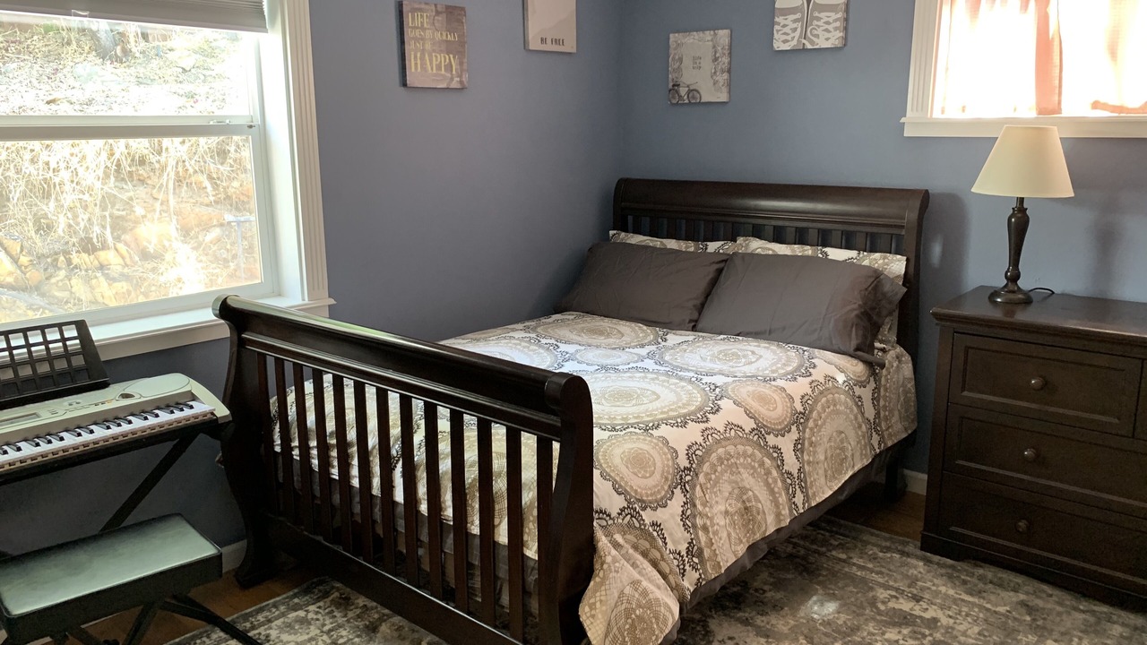 Photo of Bedroom in Sutter Creek