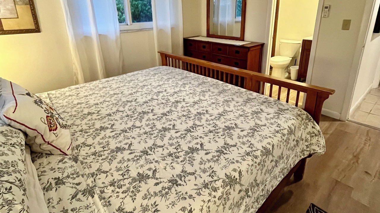 Photo of Bedroom in Freeport
