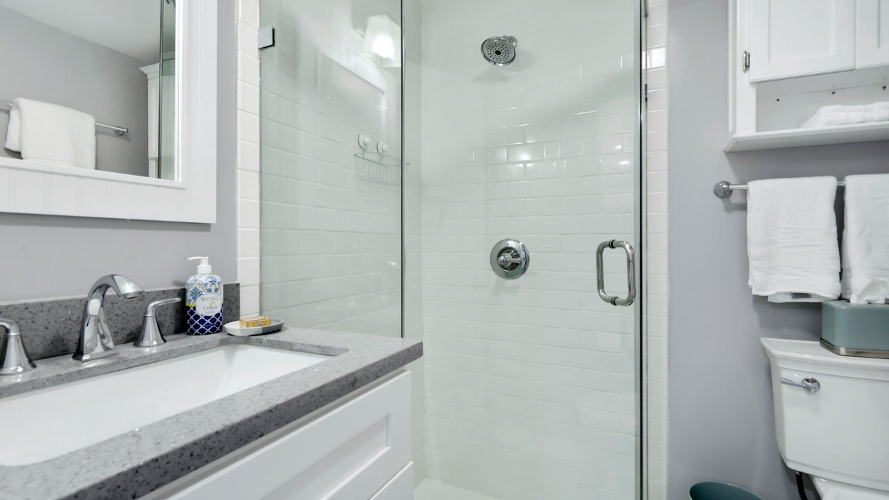 Photo of Bedroom in Pacific Palisades