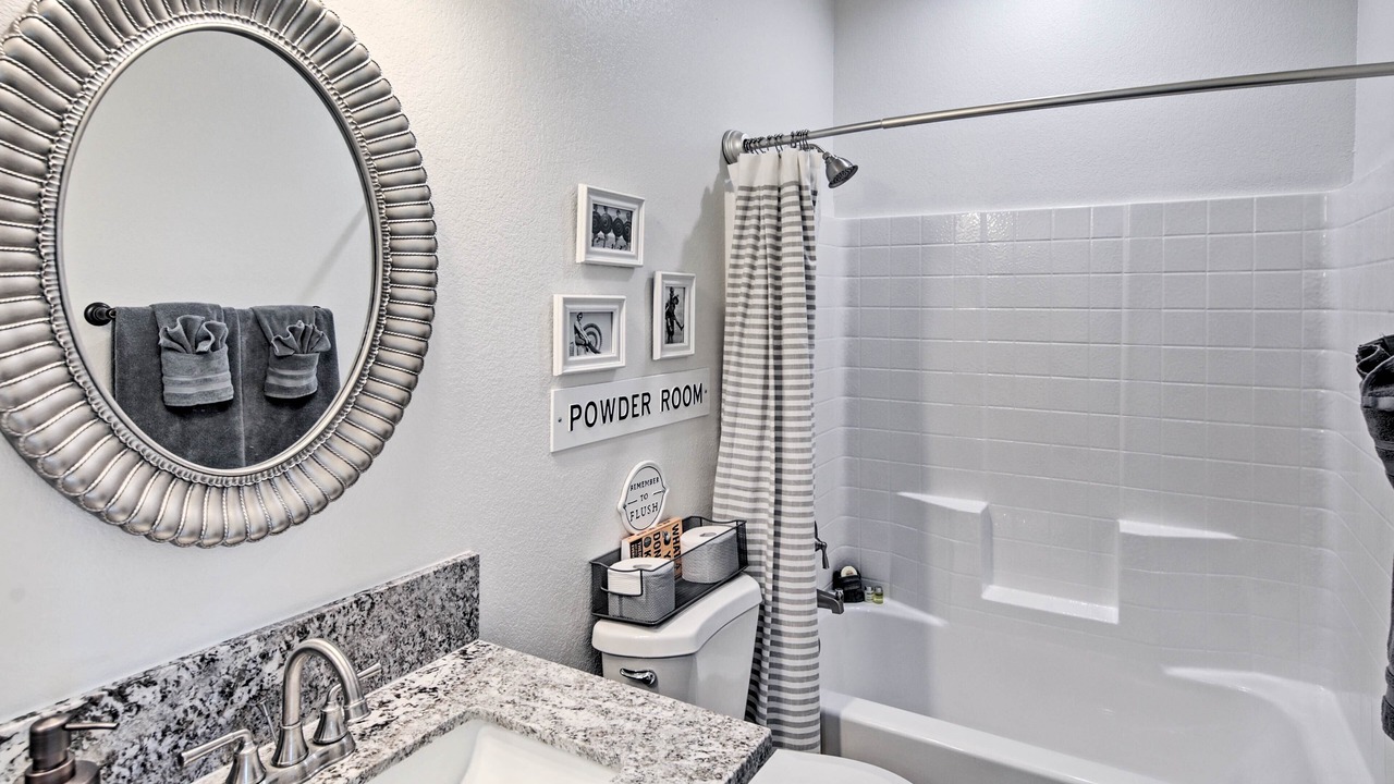 Photo of Bathroom in Sunridge Estates
