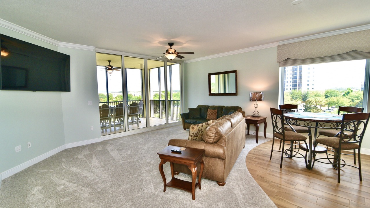 Photo of Livingroom in Ono Island