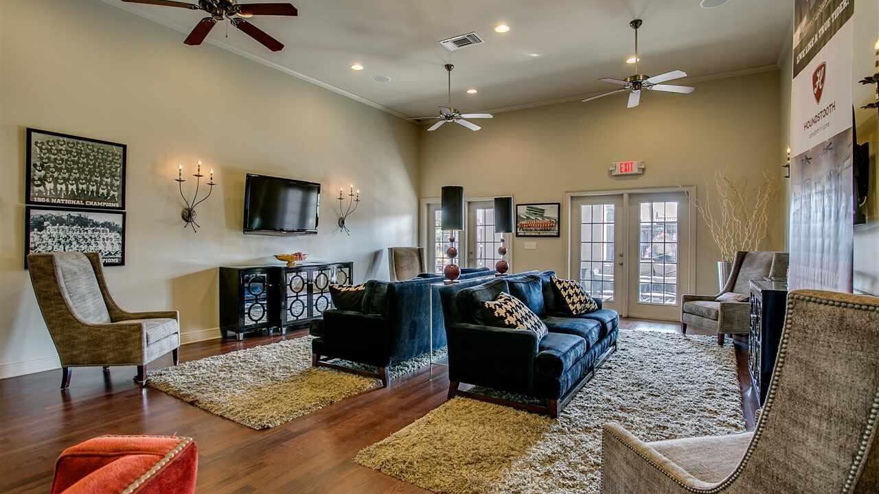 Photo of Livingroom in Tuscaloosa