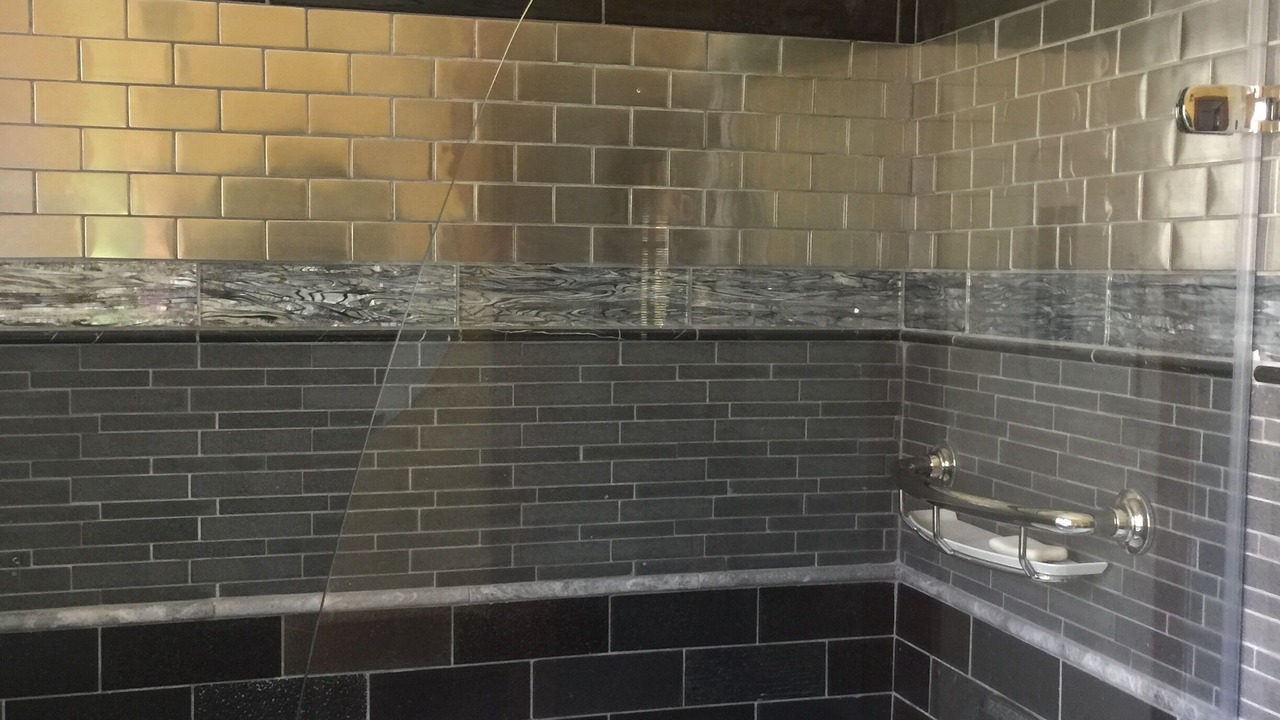 Photo of Bathroom in Piedmont Avenue