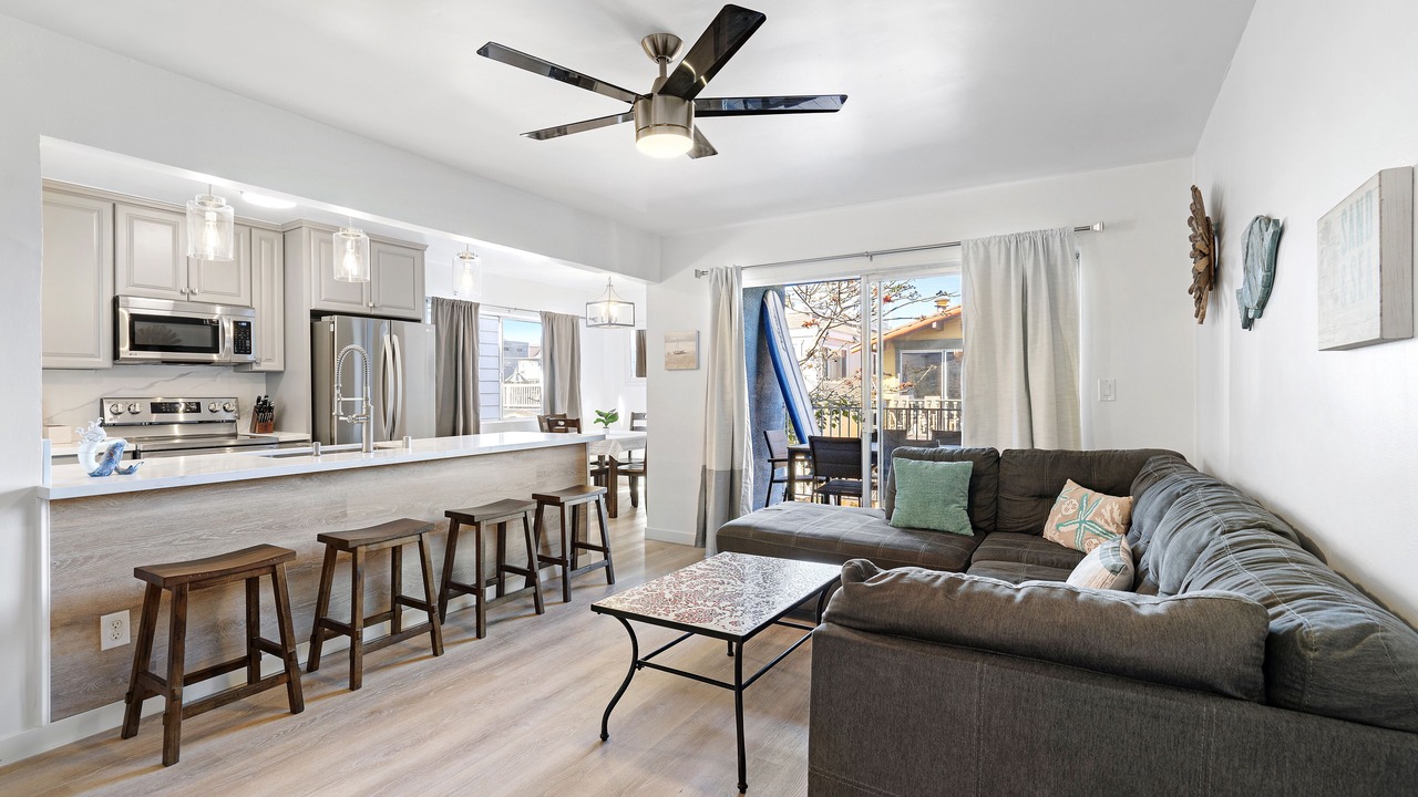 Photo of Livingroom in South Mission Beach