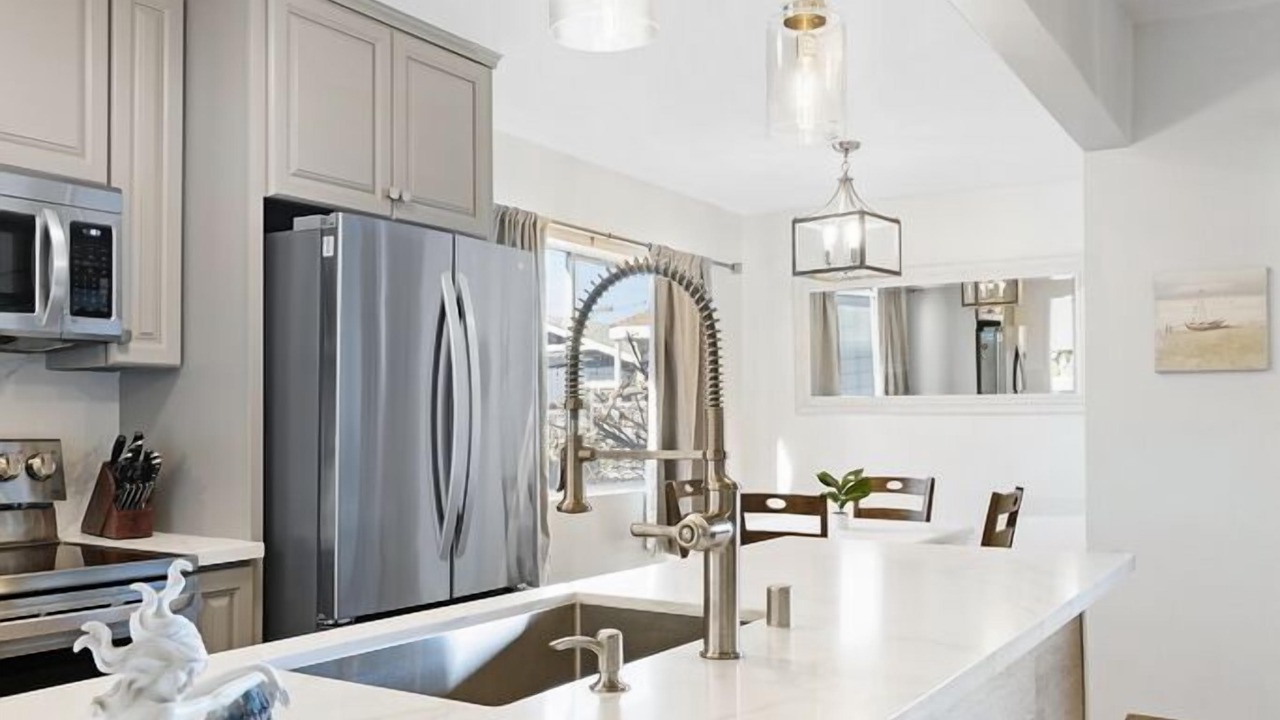 Photo of Kitchen in South Mission Beach