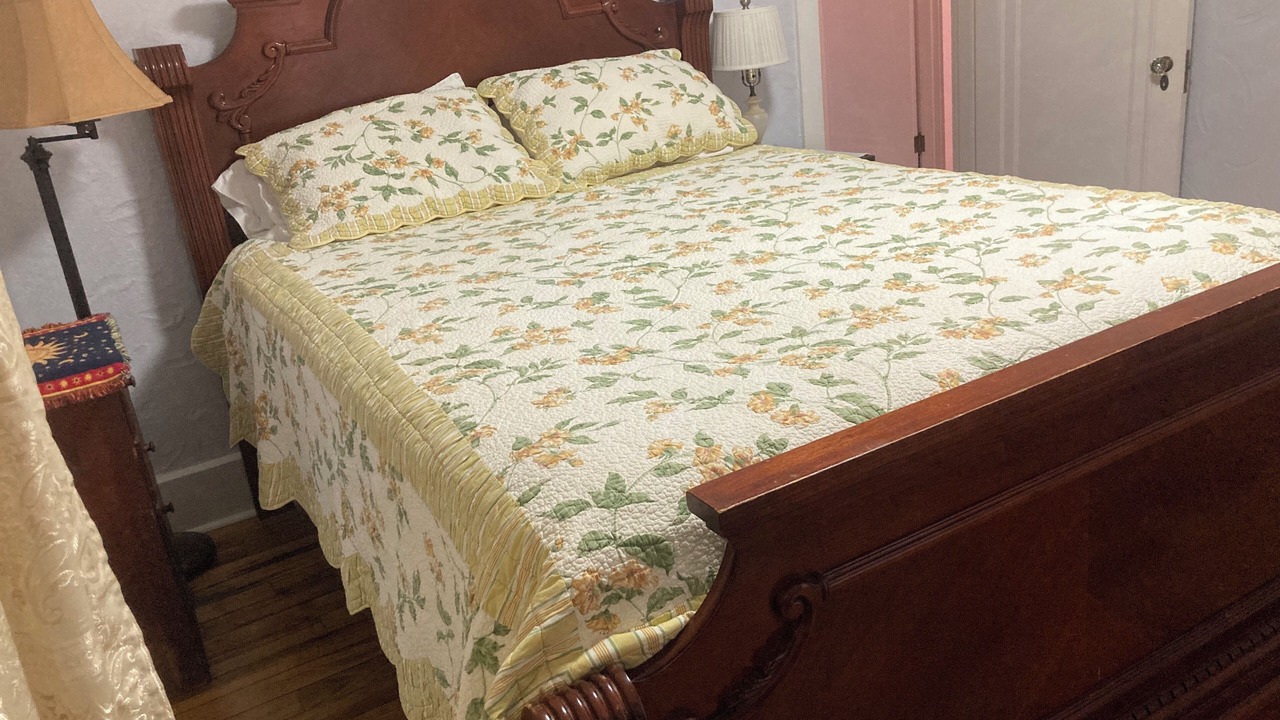 Photo of Bedroom in Gulf Hills
