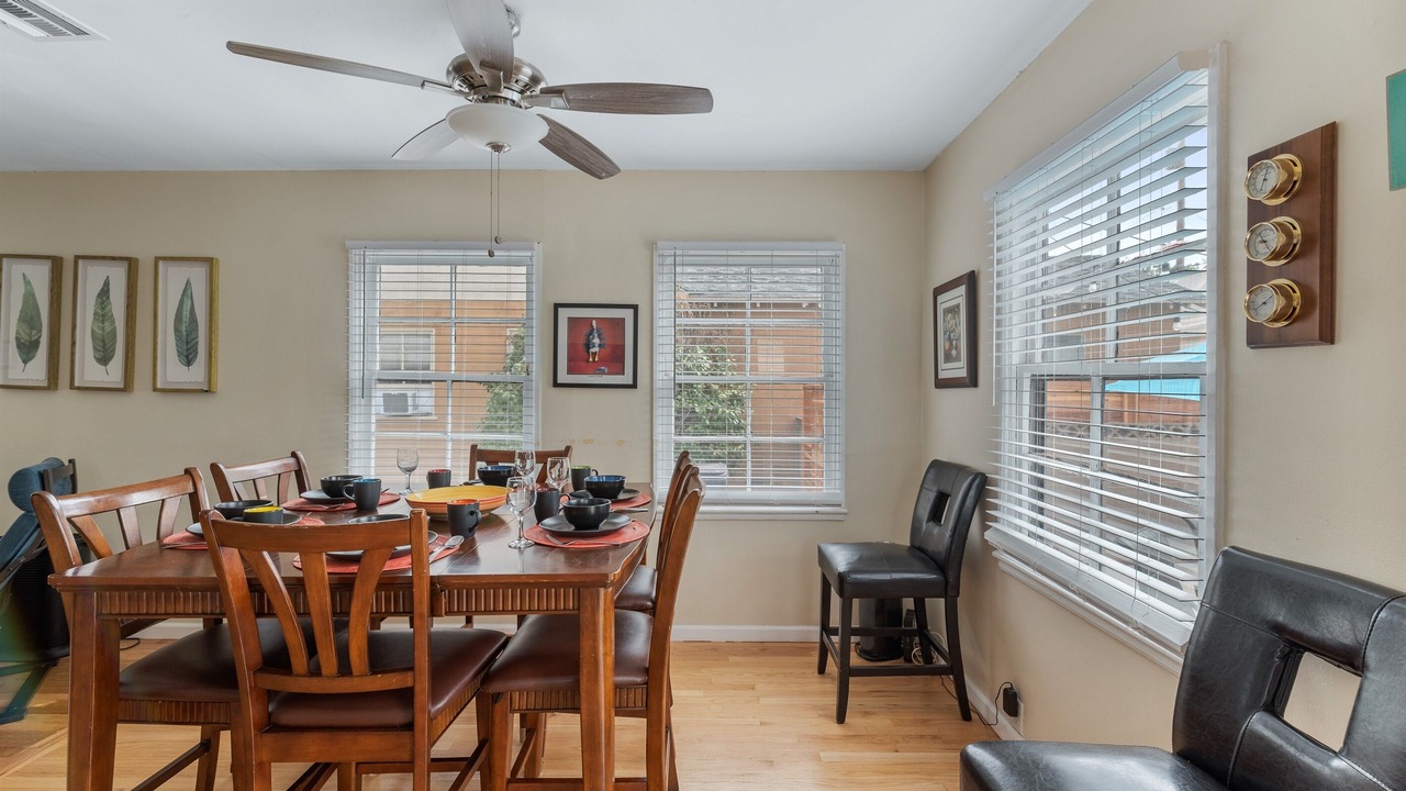 Photo of Bedroom in Harbor