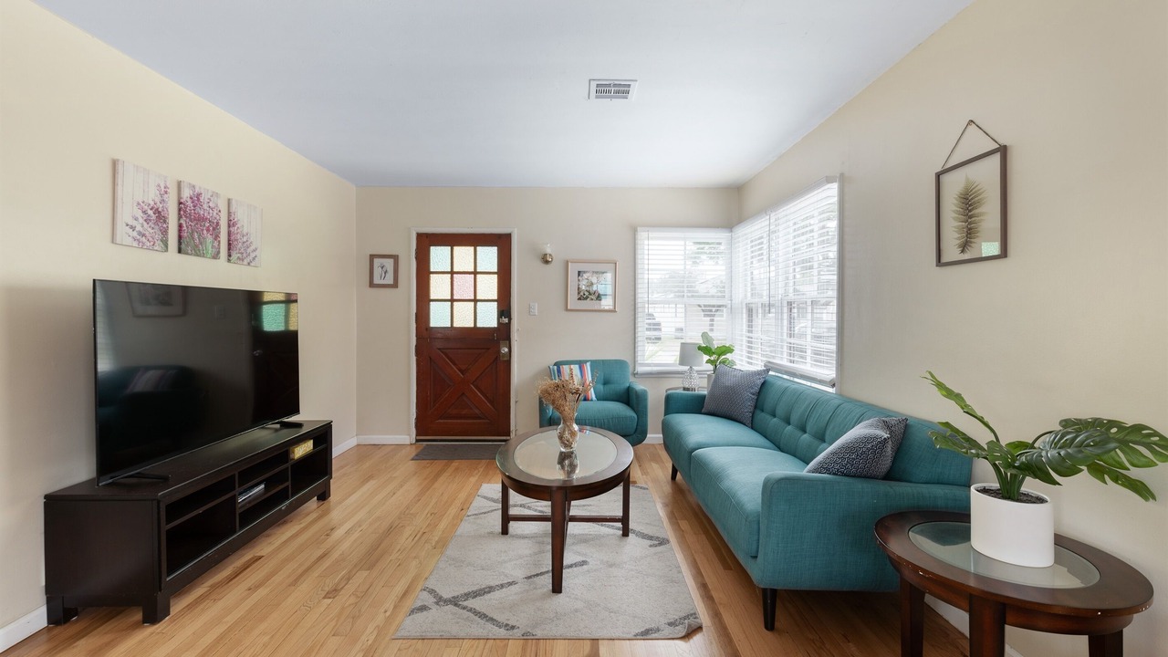 Photo of Bedroom in Harbor
