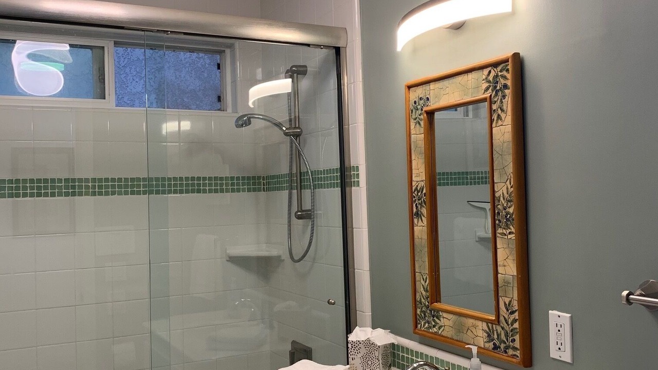 Photo of Bathroom in Old Towne