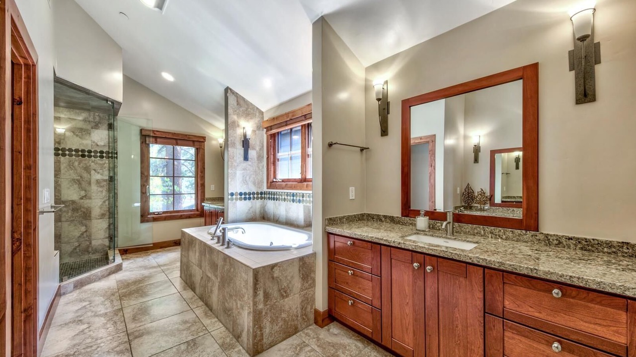 Photo of Bathroom in Sierra Shores