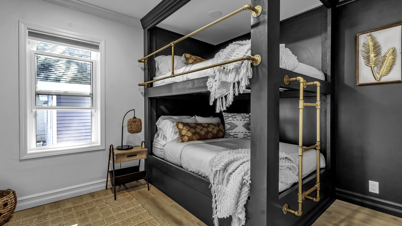 Photo of Bedroom in Youngstown