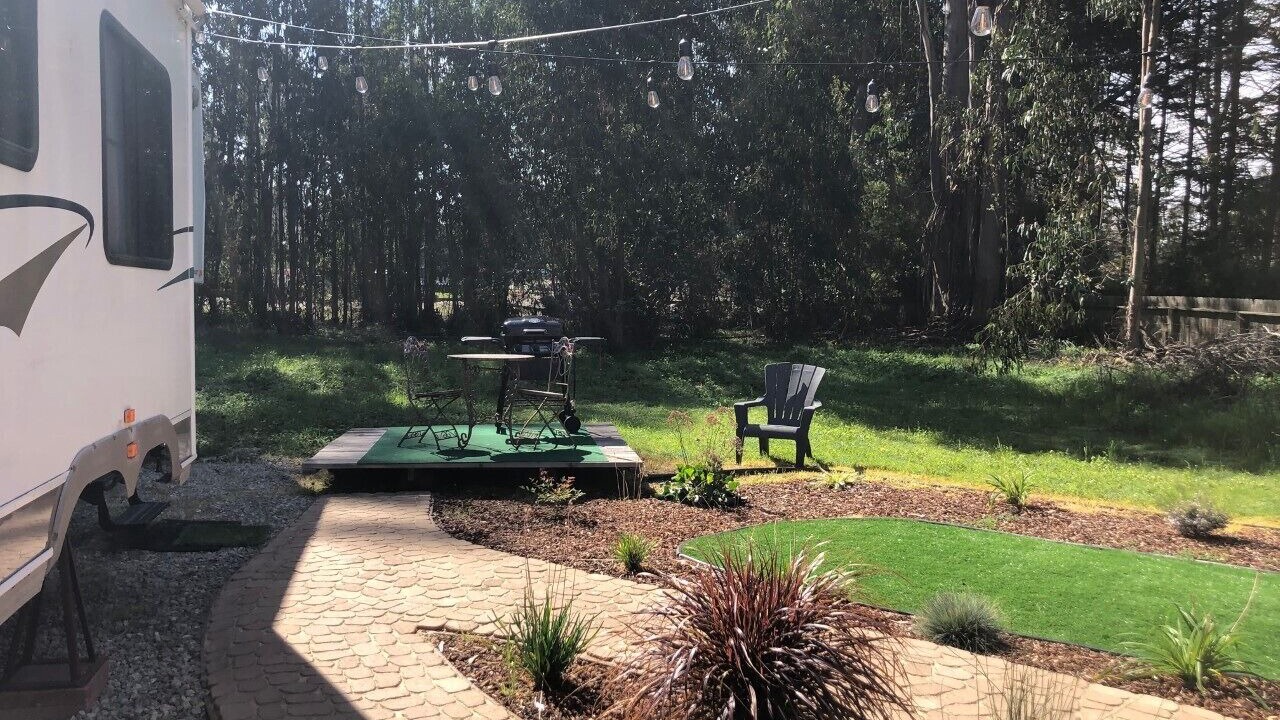 Photo of Outdoor in Callender