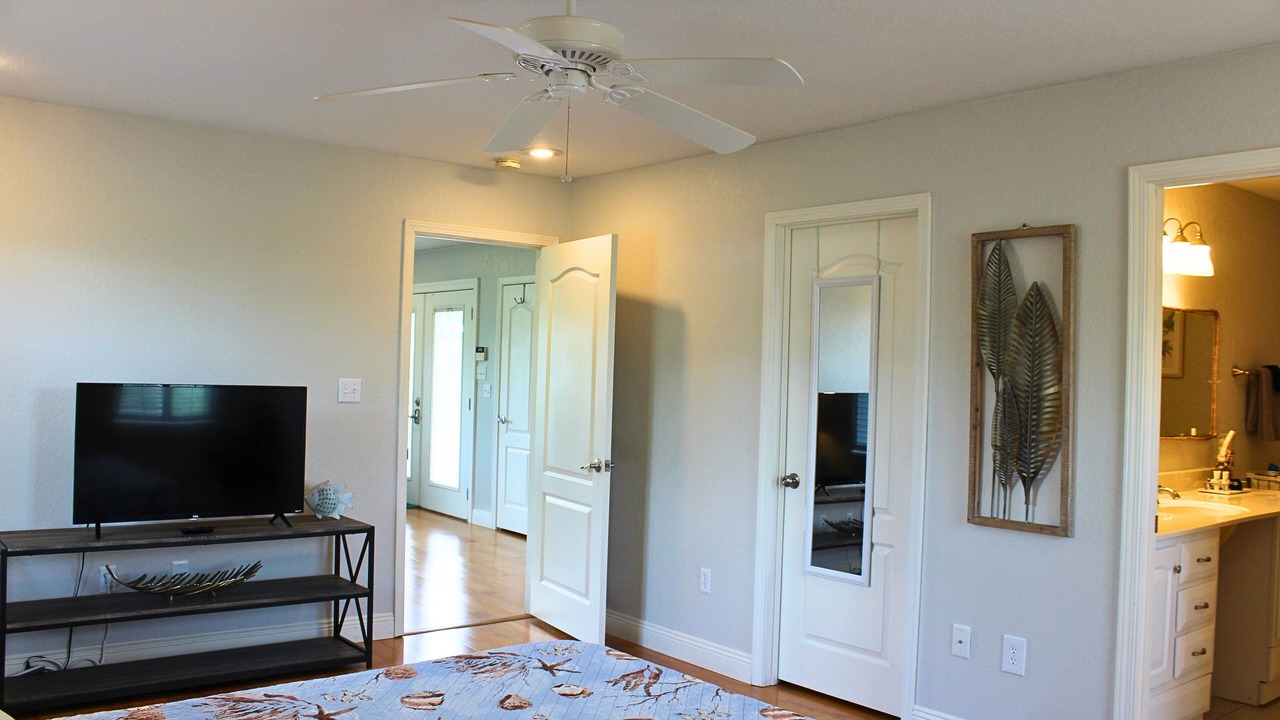 Photo of Bedroom in Shoreline Park