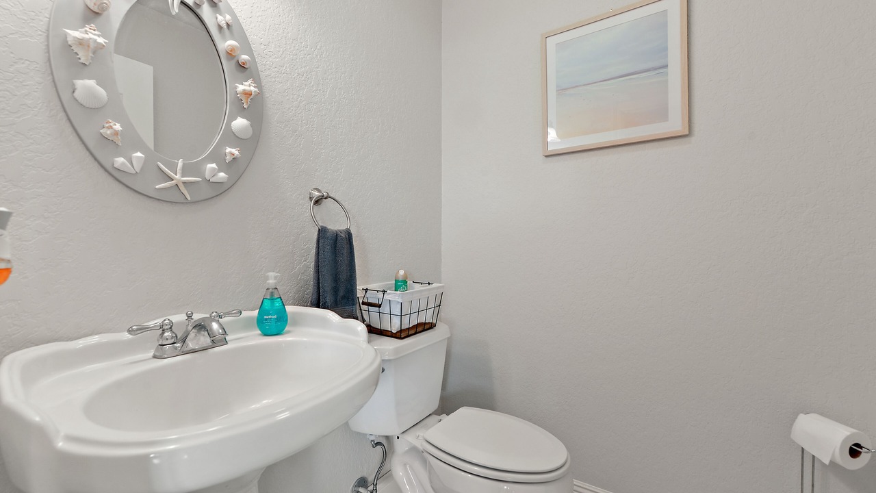 Photo of Bathroom in Shoreline Park