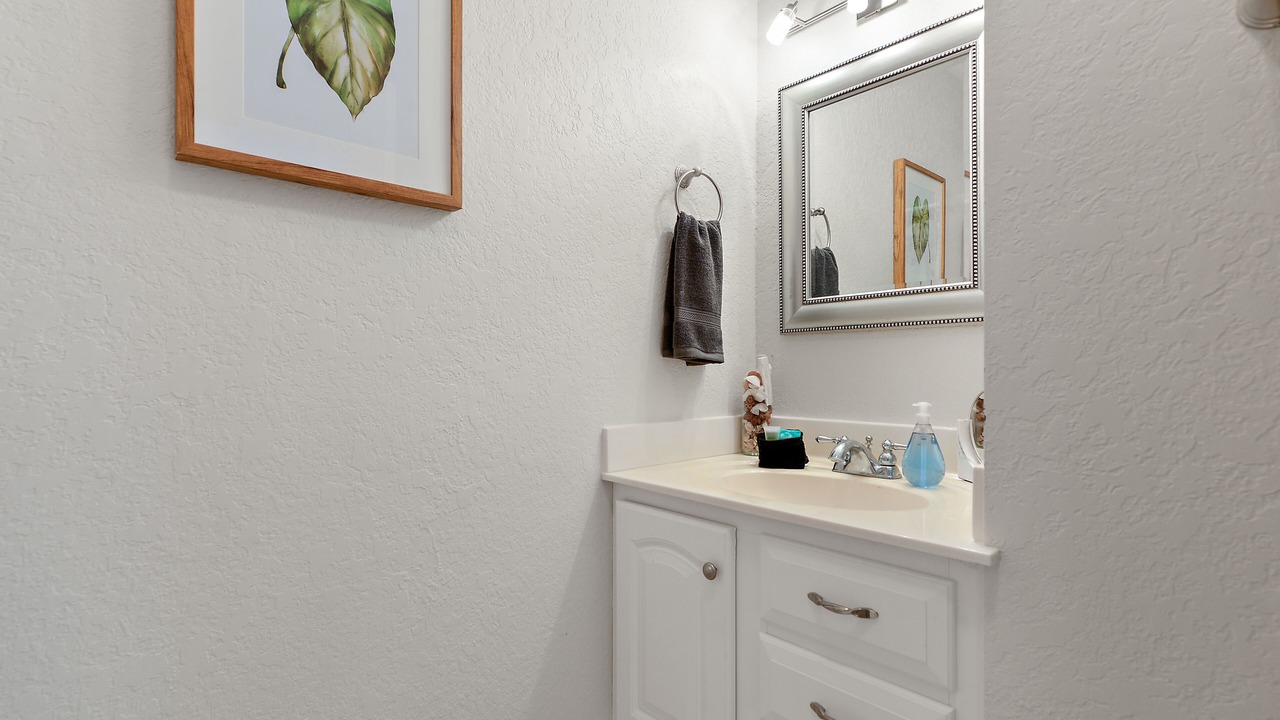Photo of Bathroom in Shoreline Park